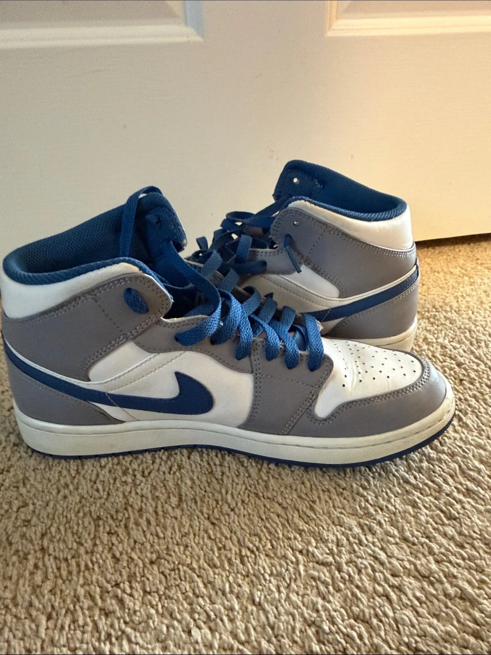 Size 9 Air Jordan 1 Mid ‘Cement True Blue’